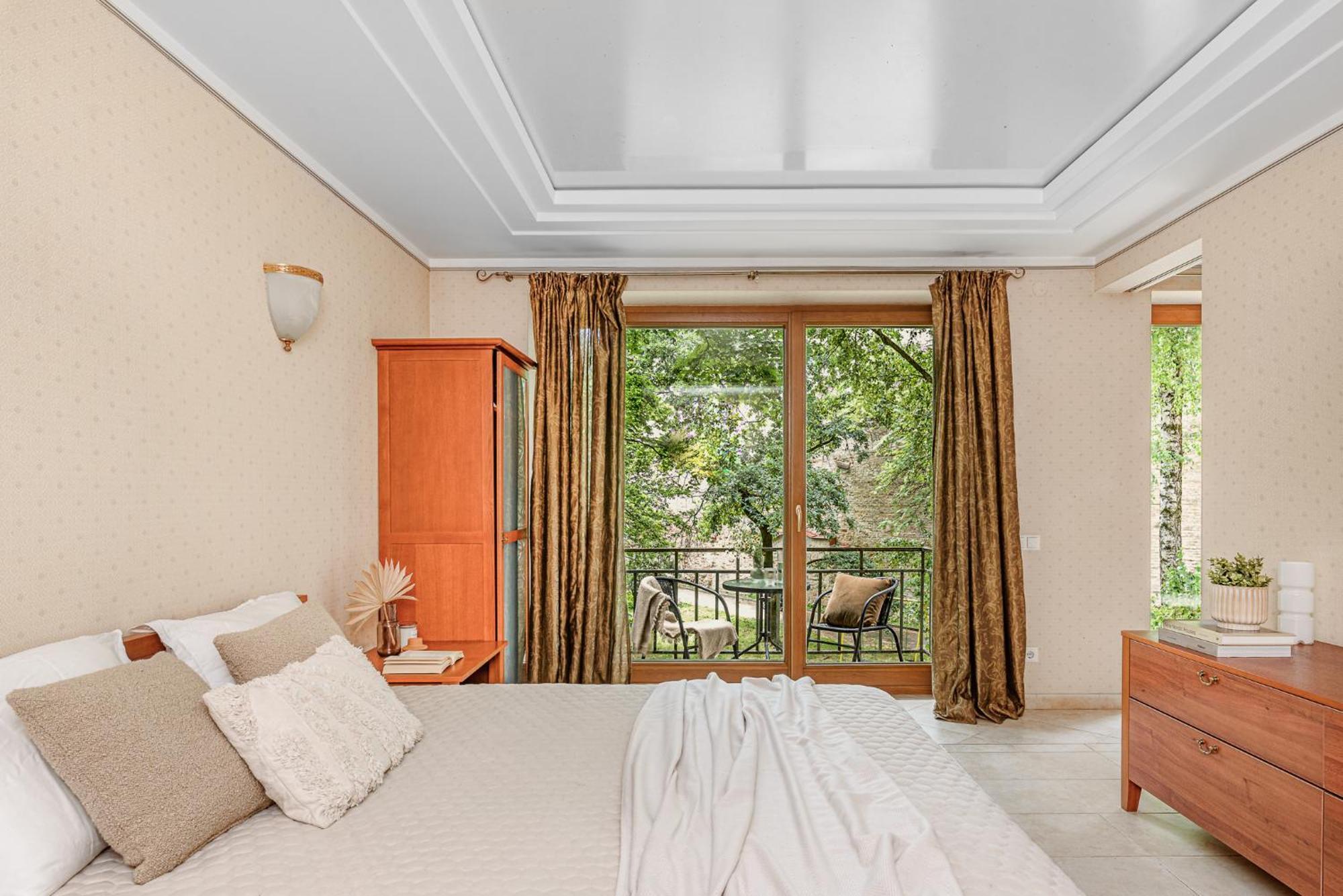 Jacuzzi Apartments X Free Parking X Self Check-In 24X7 By H&H VNO Esterno foto