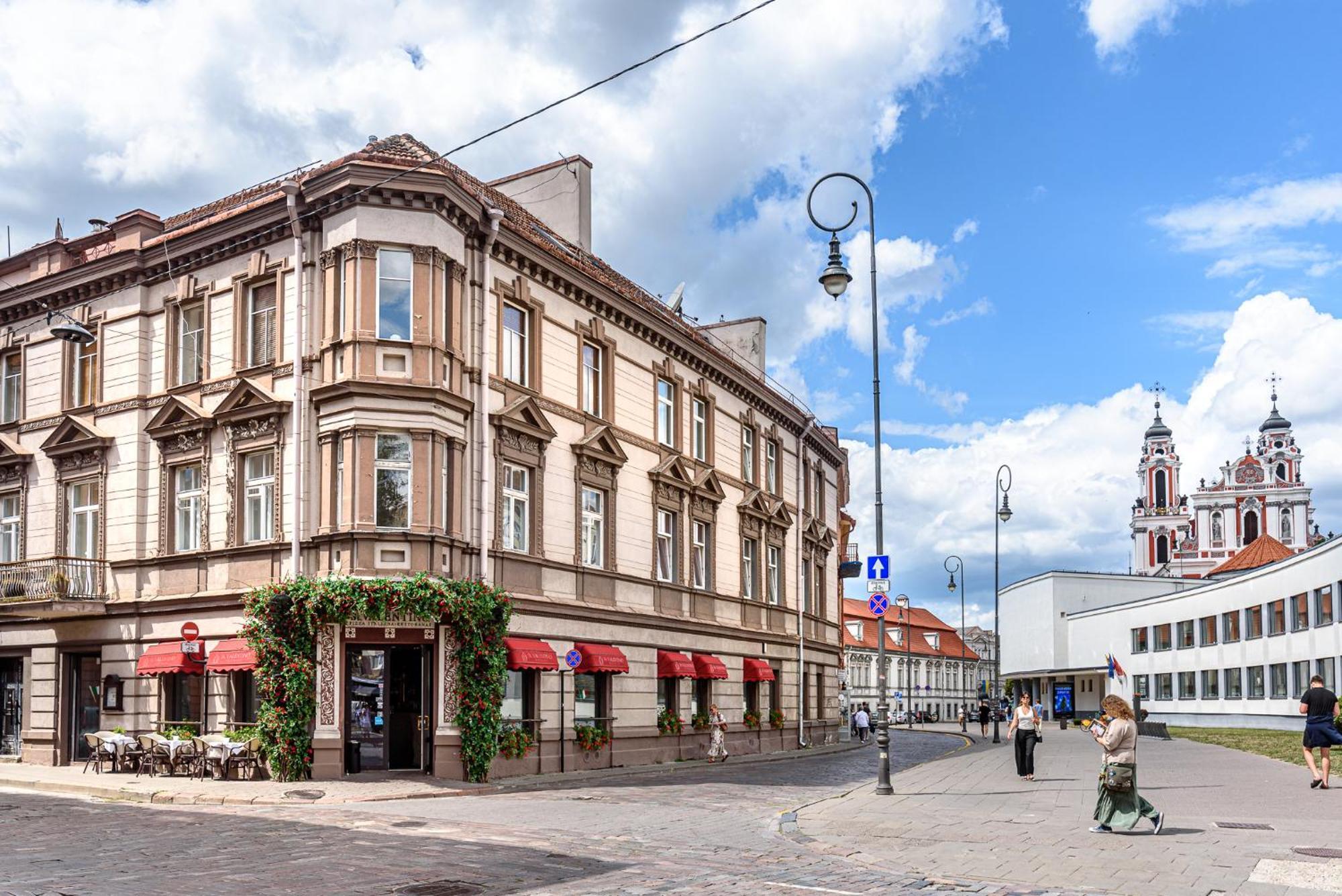 Jacuzzi Apartments X Free Parking X Self Check-In 24X7 By H&H VNO Esterno foto